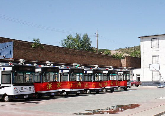 移動警務室張家口市公安局接車儀式