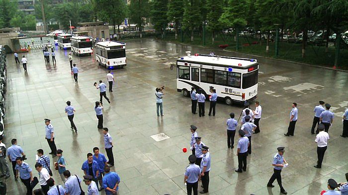 電動移動警務室