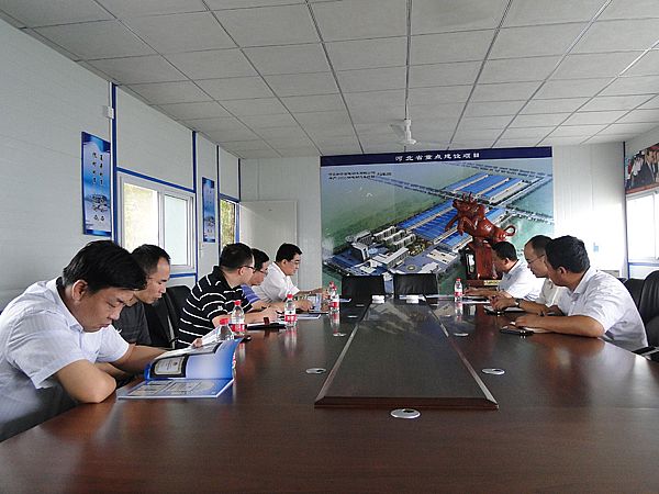 環保局領導參觀河北新宇宙電動車有限公司