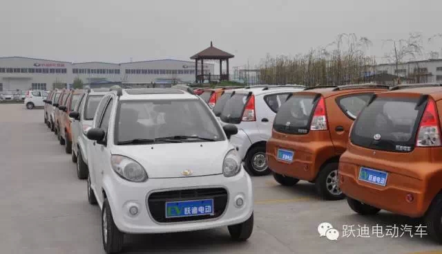 南京展持續進行中---躍迪電動汽車詢價訂單捷報頻傳