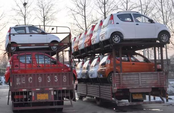 躍迪電動汽車批量發車武漢—品質值得信賴