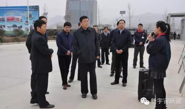 陜西省委統(tǒng)戰(zhàn)部副部長張雷到躍迪集團(tuán)旗下陜西躍迪新能源汽車有限公司調(diào)研
