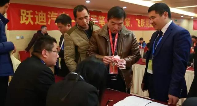 躍迪智能家族集結(jié)亮相鄭州展，萬人見證，共贏未來