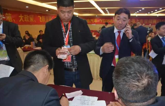 躍迪智能家族集結(jié)亮相鄭州展，萬人見證，共贏未來