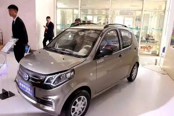 電動(dòng)汽車的價(jià)格