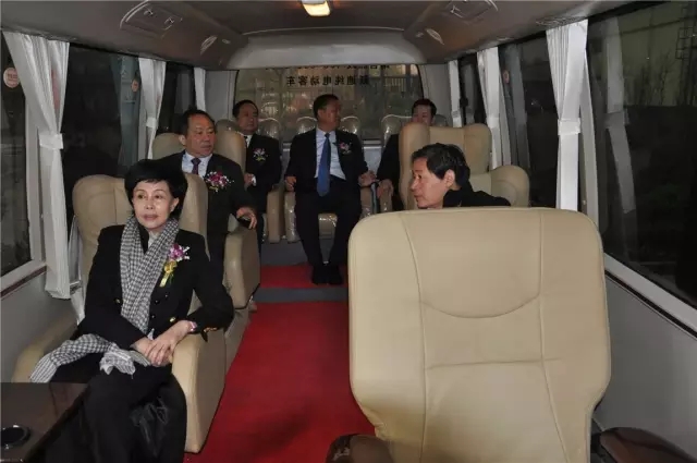 石家莊新能源汽車產(chǎn)業(yè)基地暨躍迪電動汽車生產(chǎn)基地投產(chǎn)儀式盛大舉行