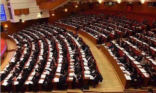 【關(guān)注河北兩會(huì)】躍迪集團(tuán)董事長(zhǎng)呂洪濤:優(yōu)化環(huán)境加強(qiáng)研發(fā) 振興河北汽車產(chǎn)業(yè)