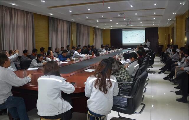 躍迪集團(tuán)培訓(xùn)會(huì)現(xiàn)場(chǎng) 躍迪集團(tuán)培訓(xùn)會(huì)現(xiàn)場(chǎng)