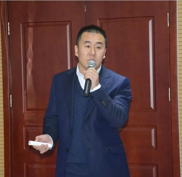 躍迪集團(tuán)乘用車研究院院長(zhǎng)李永志 躍迪集團(tuán)乘用車研究院院長(zhǎng)李永志