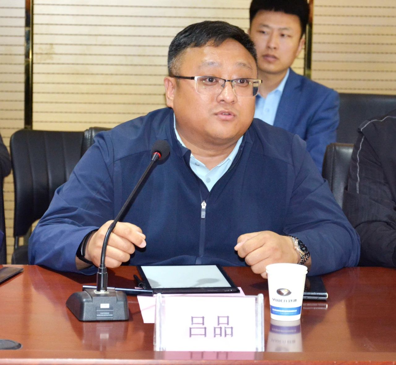 政府搭臺企業唱戲石家莊市渣土辦率21家企業蒞臨躍迪集團參觀考察