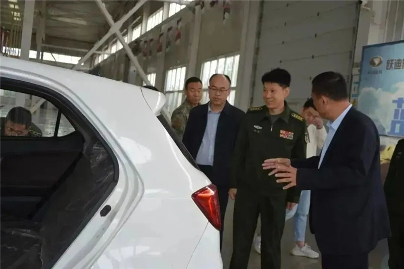 領導到訪丨河北省軍區動員局副局長趙鵬一行人到躍迪集團參觀考察