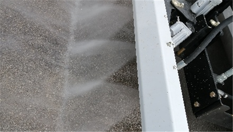 小小體型 超大能量丨躍迪純電動路面養護車